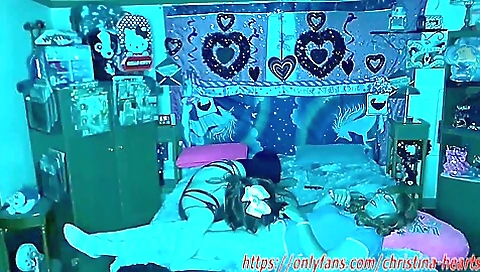 Beautiful amateur brunette with natural curves gets anally stuffed