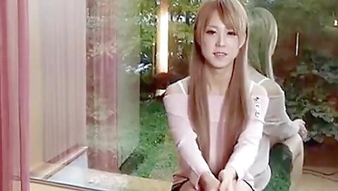 Asian transsexual shows off her beautiful body in solo